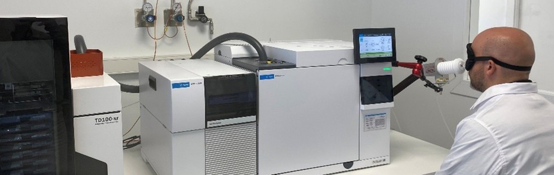 Expanding analytical capabilities for complex food aroma profiling